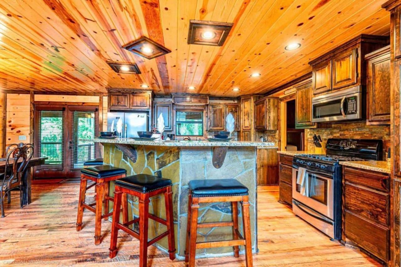 Iron Horse Lodge Sleeps 18, Games, Fire Pit, Hot Tub, Ev, More ブロークン・ボウ エクステリア 写真