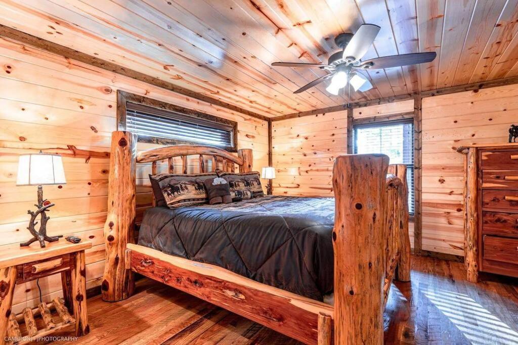 Iron Horse Lodge Sleeps 18, Games, Fire Pit, Hot Tub, Ev, More ブロークン・ボウ エクステリア 写真