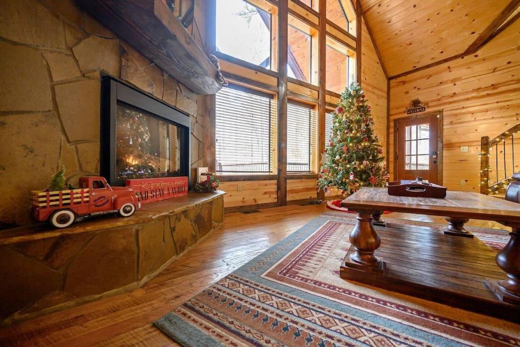 Iron Horse Lodge Sleeps 18, Games, Fire Pit, Hot Tub, Ev, More ブロークン・ボウ エクステリア 写真