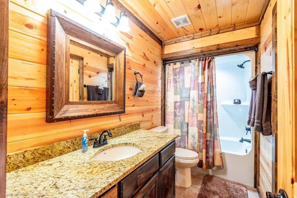 Iron Horse Lodge Sleeps 18, Games, Fire Pit, Hot Tub, Ev, More ブロークン・ボウ エクステリア 写真