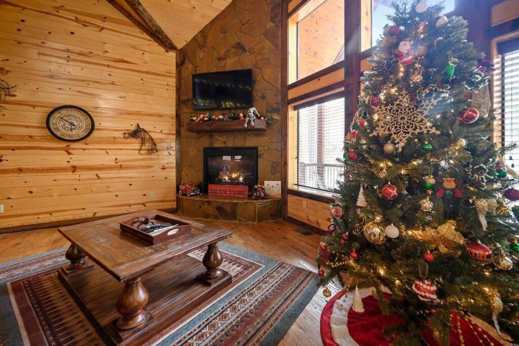 Iron Horse Lodge Sleeps 18, Games, Fire Pit, Hot Tub, Ev, More ブロークン・ボウ エクステリア 写真