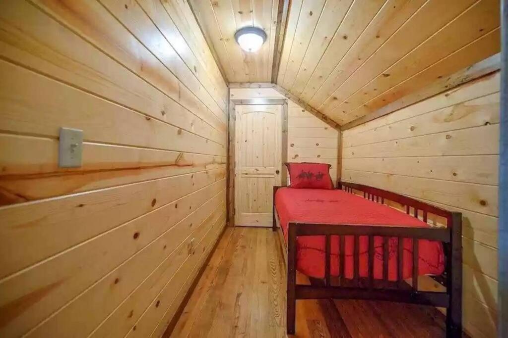Iron Horse Lodge Sleeps 18, Games, Fire Pit, Hot Tub, Ev, More ブロークン・ボウ エクステリア 写真
